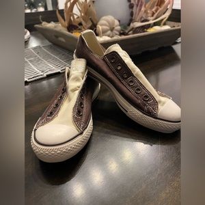 Converse Custom slip on shoes women’s 7 - men’s 5 never worn